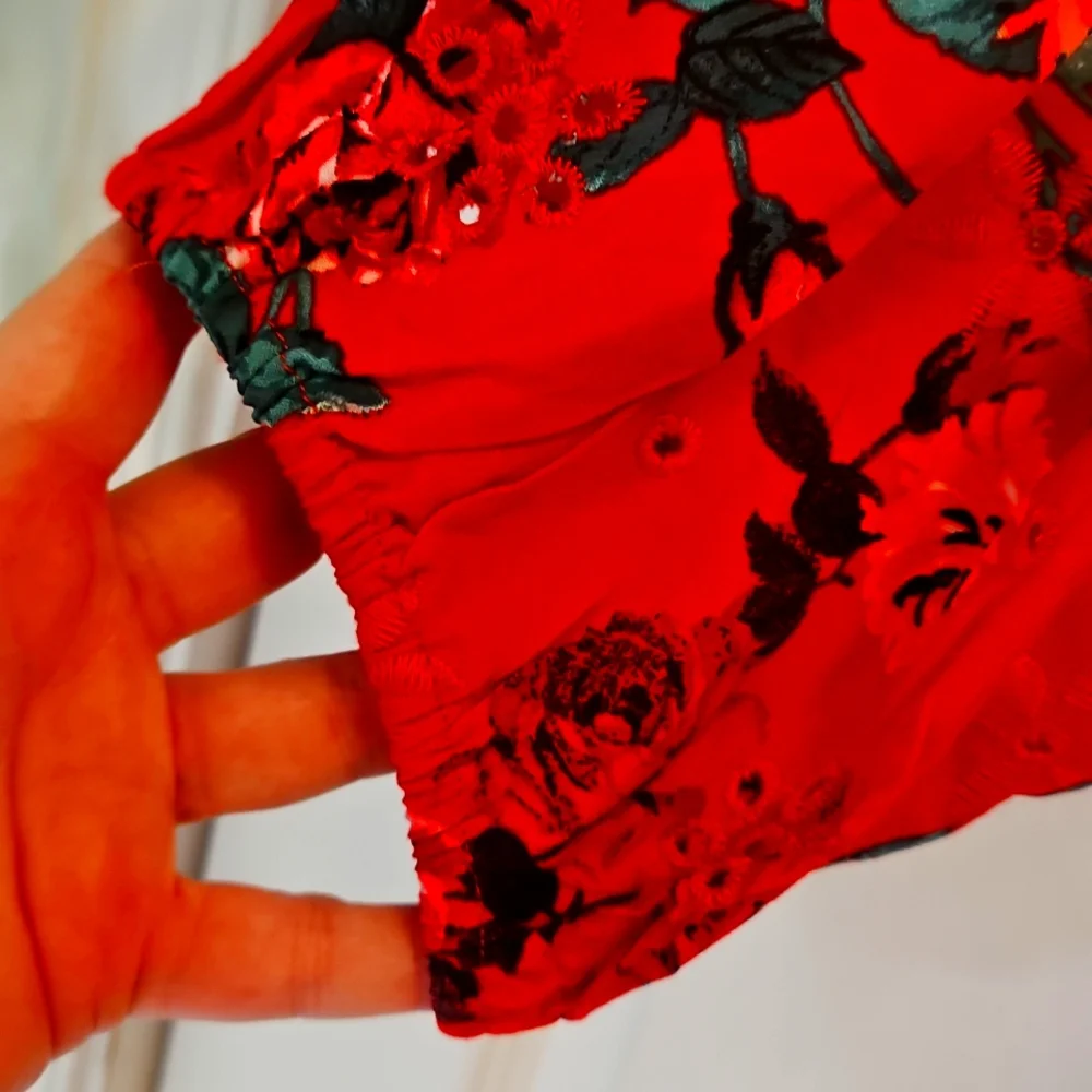 Torrid Red Floral Print Babydoll Top - Picture 6 of 8